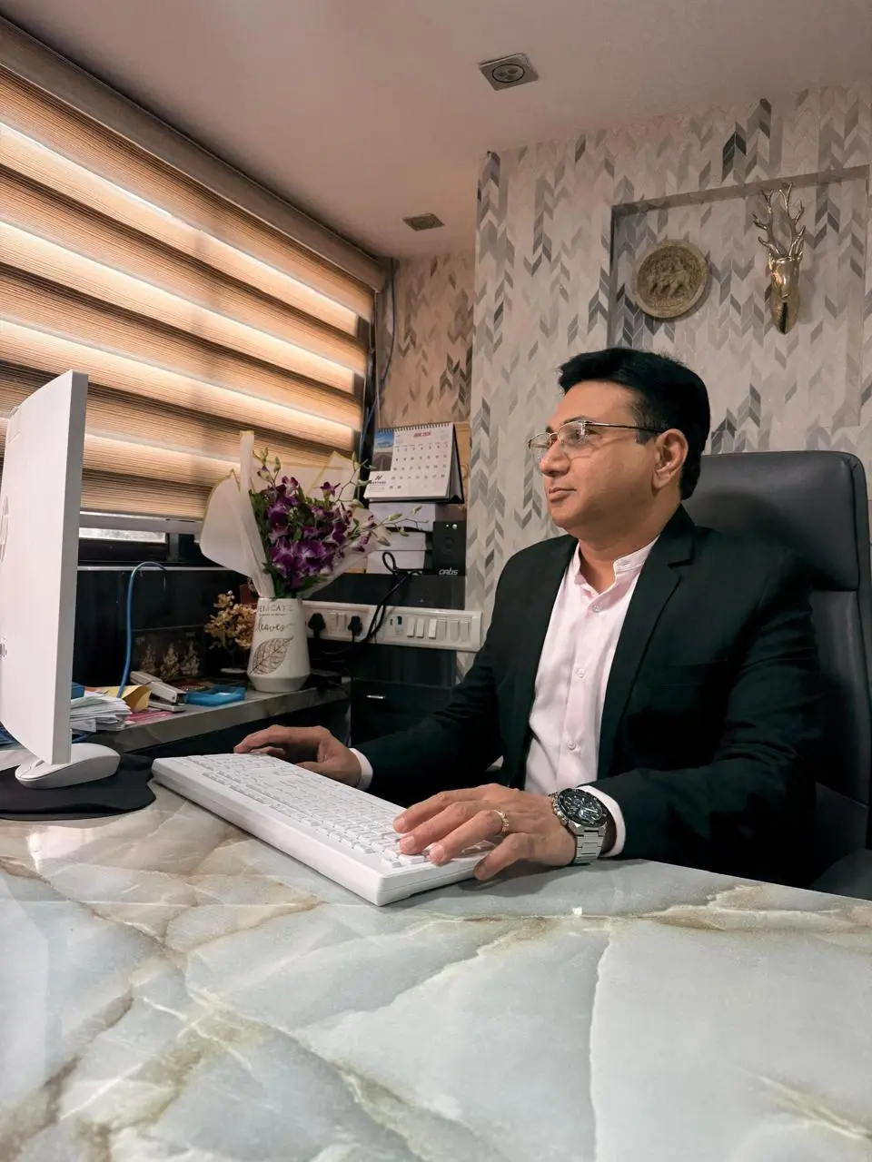CA Prakash L. Bhalja